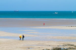 Partir à la pêche à pied pendant les grandes marées