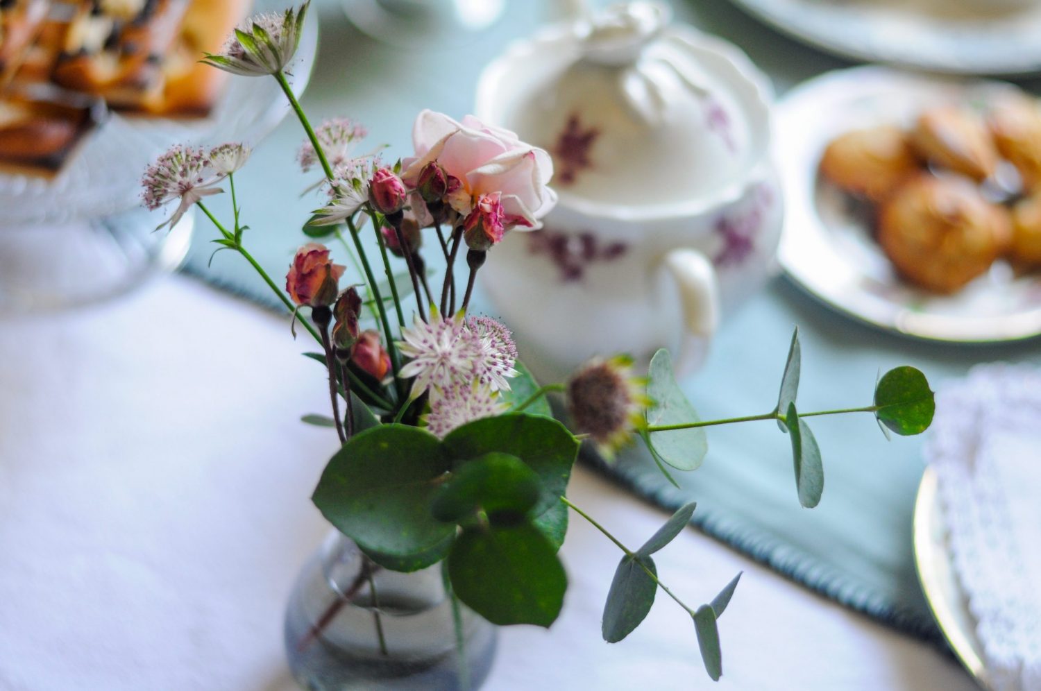 breakfast 's table. breakfast at the bandb Manoir de la villeneuve