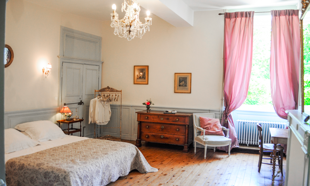 overall view of miss's room