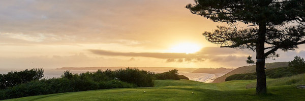 coucher de soleil sur le  golf de Pléneuf Val André 